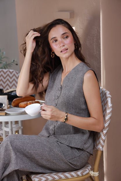 The Formal Edit (Vest)-Timeless by Waliya Noor