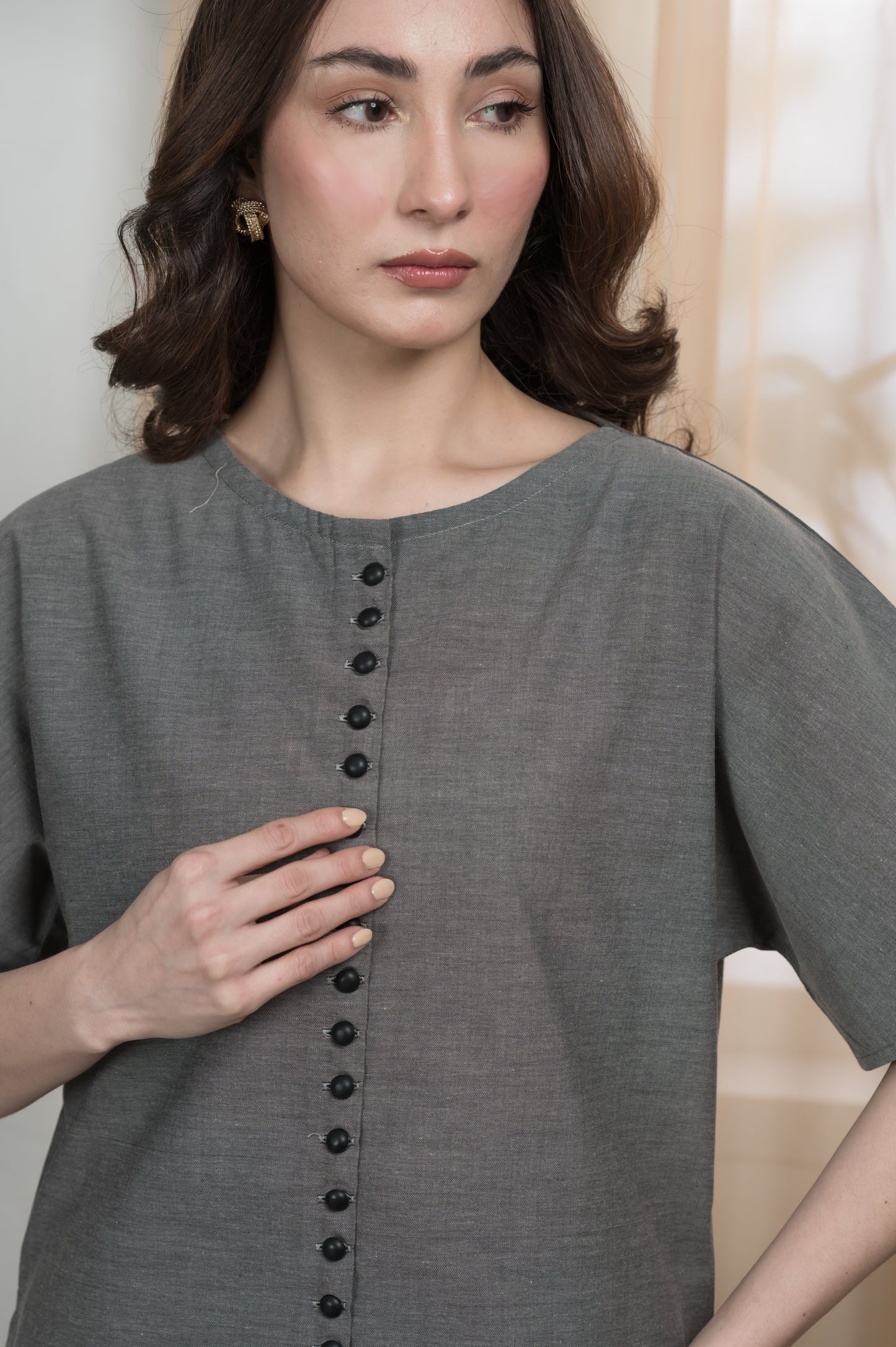 Graphite Glam-Timeless by Waliya Noor