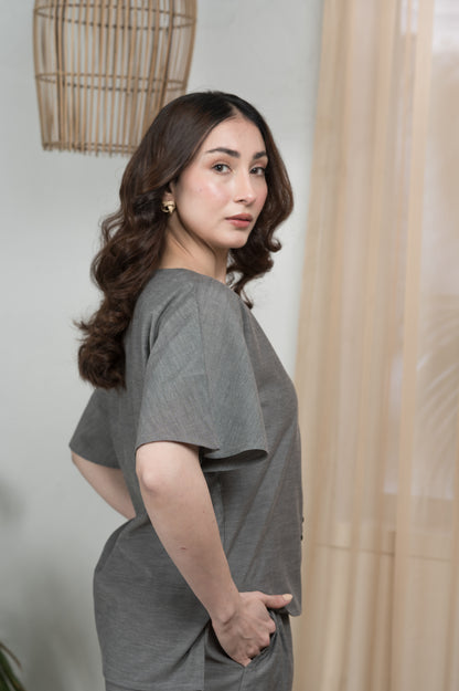 Graphite Glam-Timeless by Waliya Noor