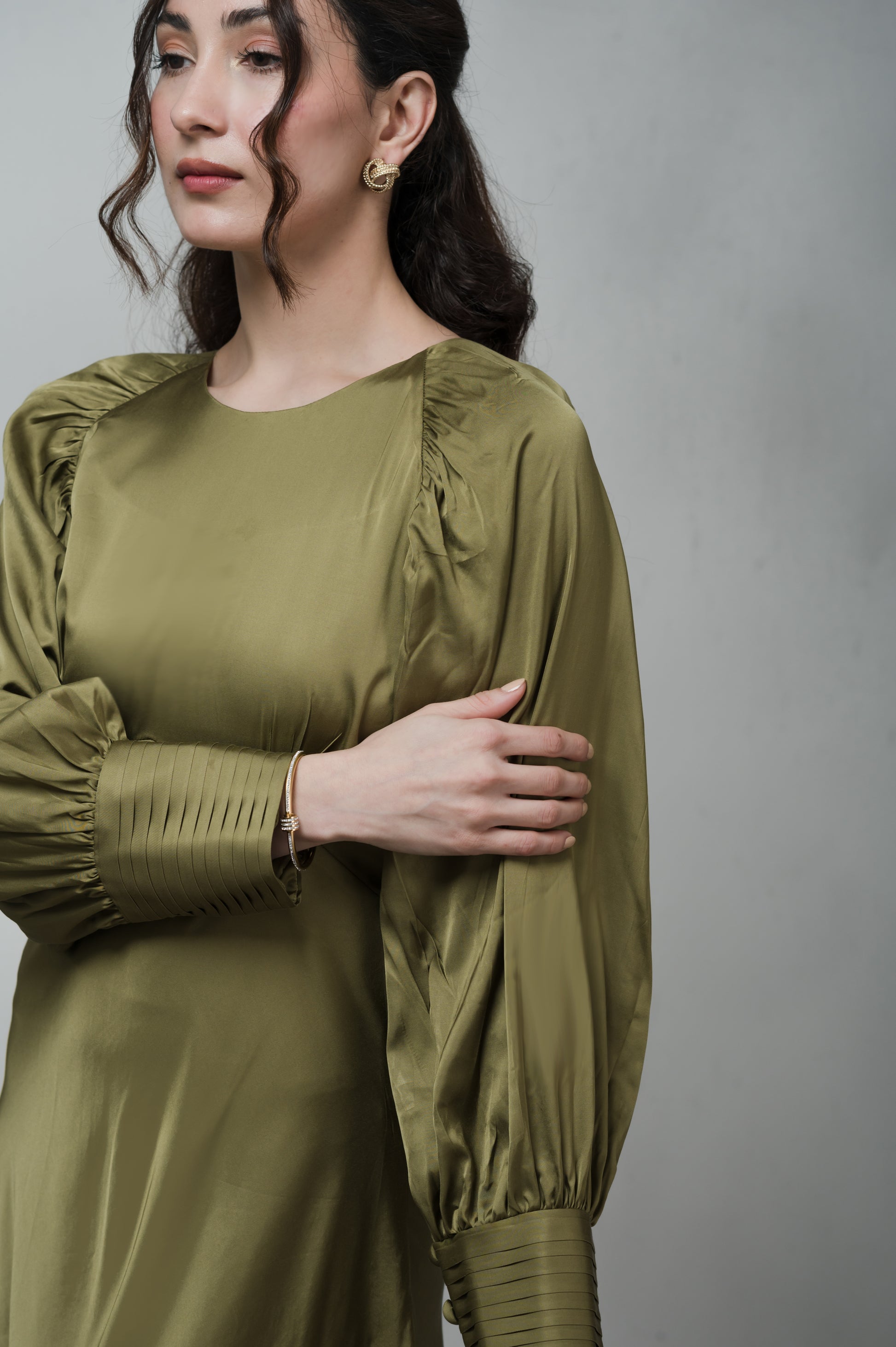 Olivia-Timeless by Waliya Noor