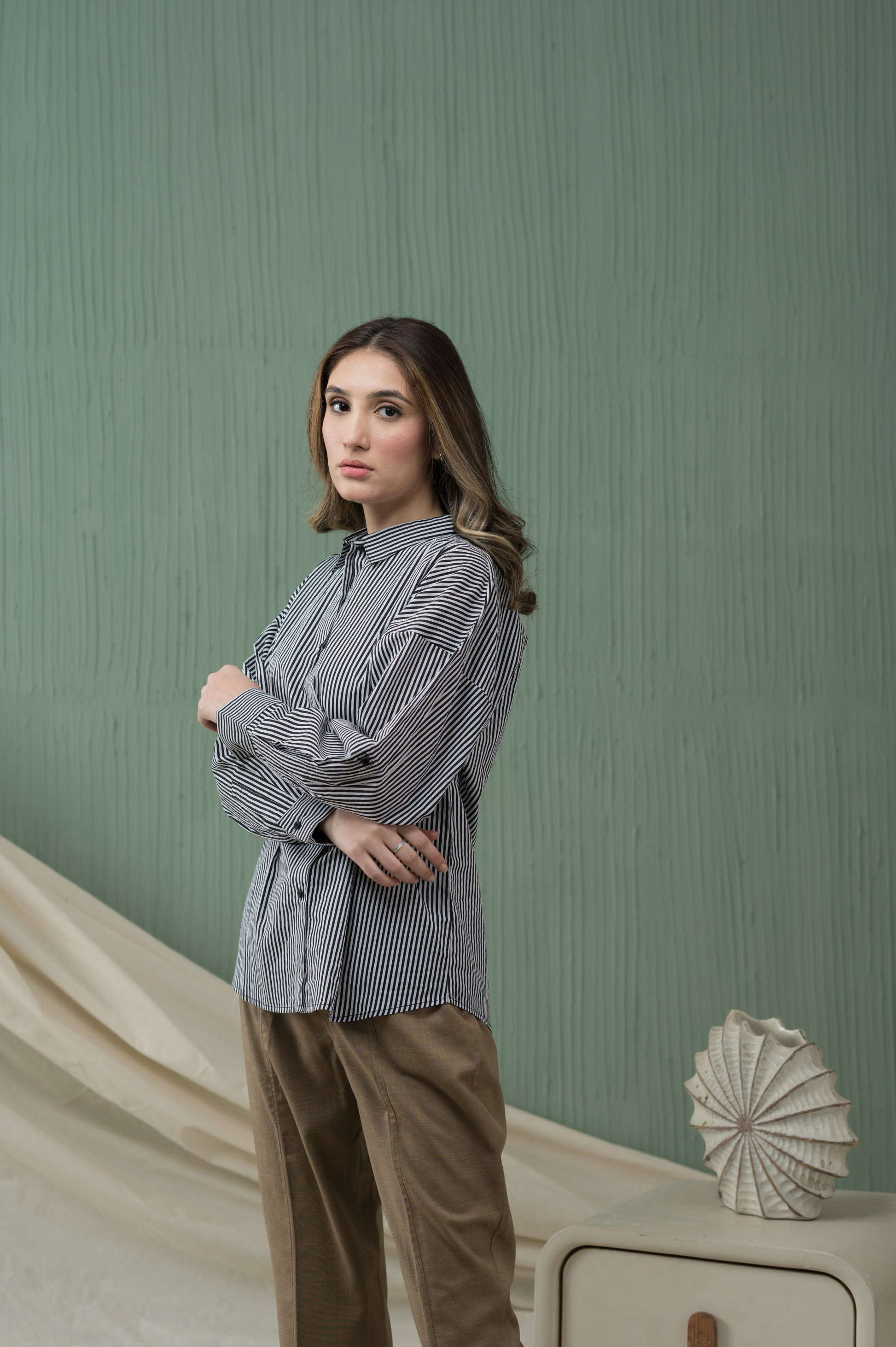 Linear Luxe-MLVEDA-Timeless by Waliya Noor