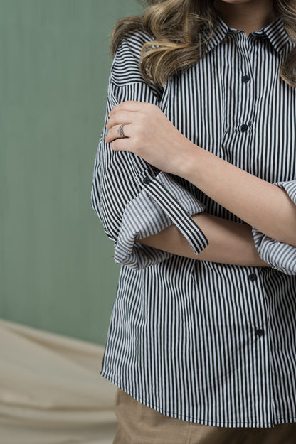 Linear Luxe-MLVEDA-Timeless by Waliya Noor